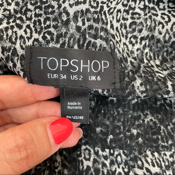 Topshop Black Leopard Wrap Style Blouse - Picture 4 of 8